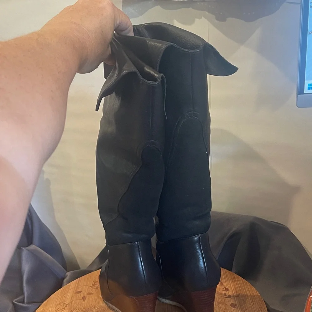 UGG Ravenna Black Over the Knee Wedge Boots size 8 - Picture 5 of 10